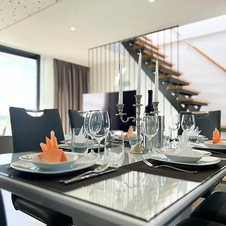 Luxury Sundance Vila